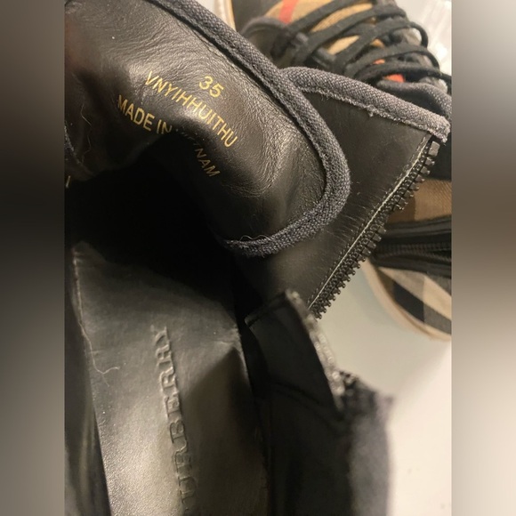 Kids Burberry high top sneakers (as is) - Picture 5 of 8
